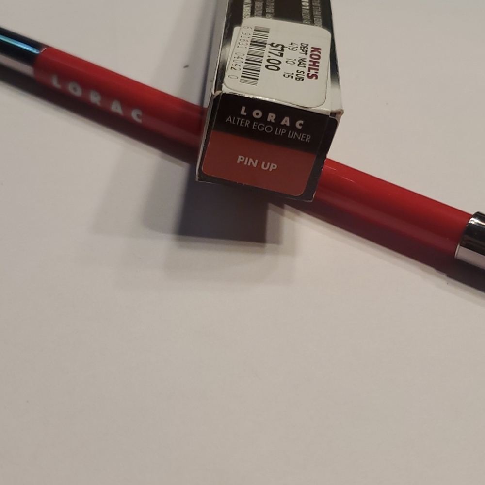 Lorac lip liner